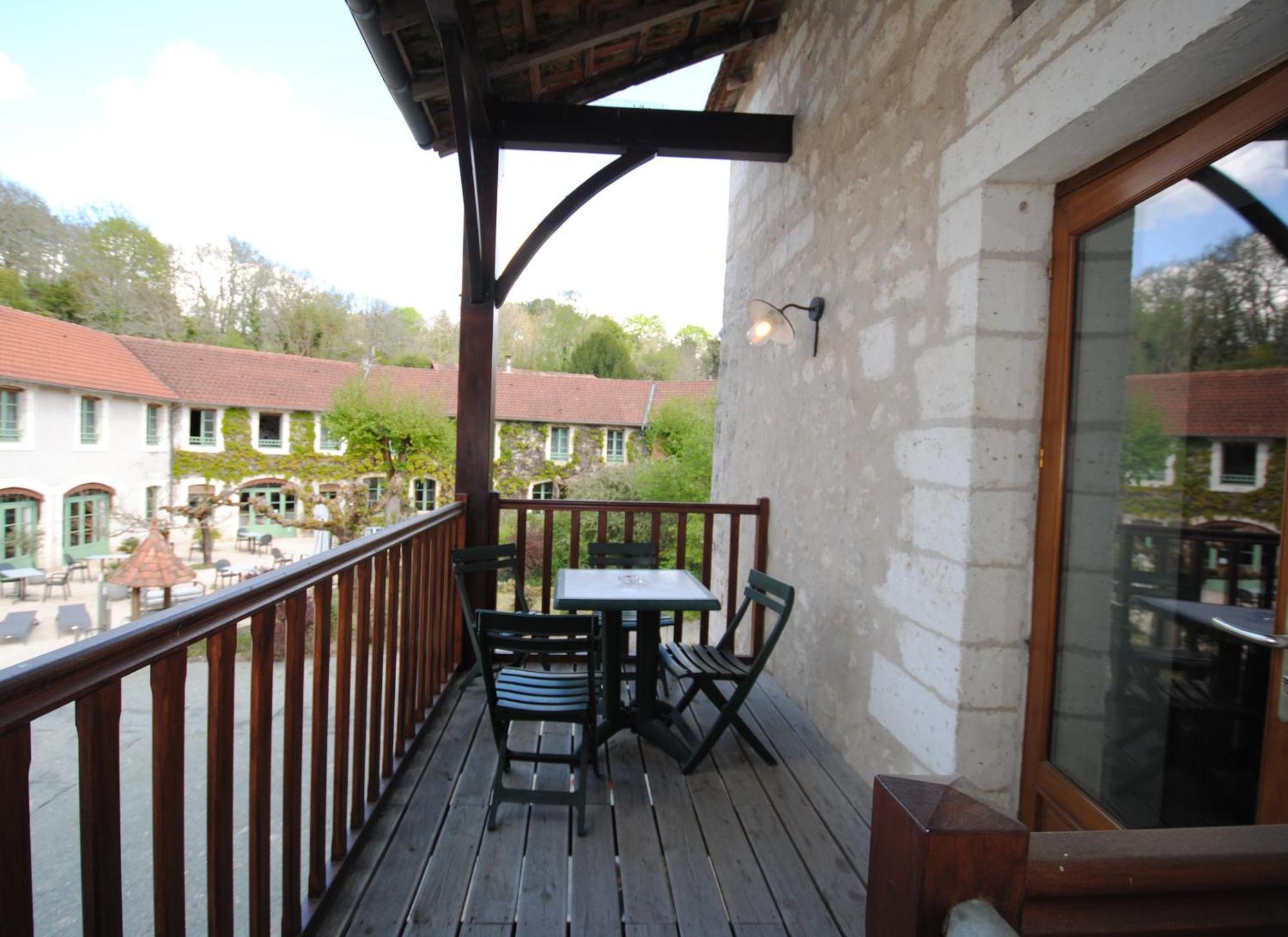 Logis Hostellerie Du Perigord Vert Brantôme Exterior foto